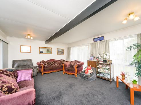 22 Catlins Crescent, Milson