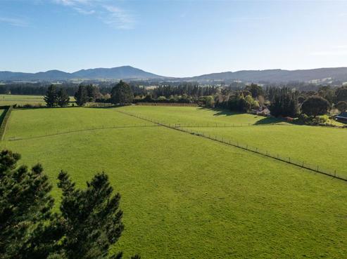 637 Loburn Whiterock Road, Loburn