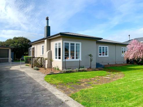 18 Holyrood Terrace, Waipukurau and Surrounds