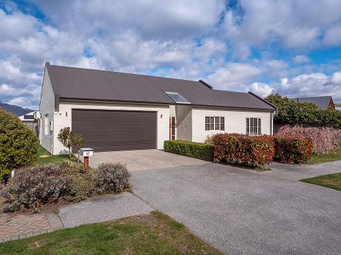 47 Hope Avenue, Lake Hayes Estate