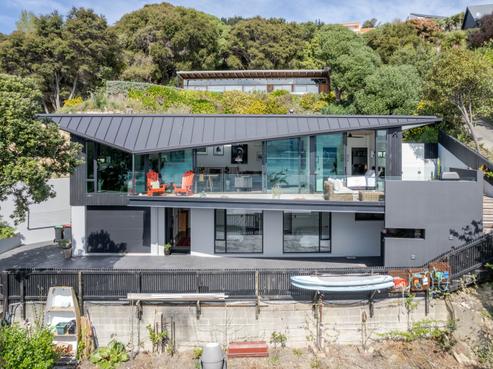 213A Beach Road, Akaroa