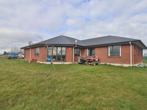 258A Waimumu Road, Gore Surrounds