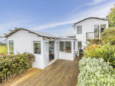 92 Raroa Road, Aro Valley