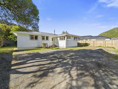 9 Black Beech Street, Birchville