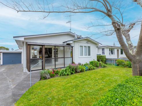13A Devon Street, Taradale