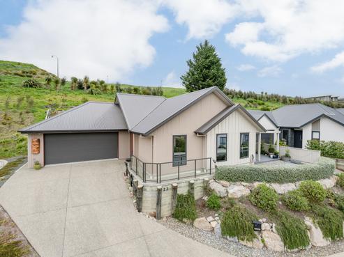 22 Village Lane, Stoke