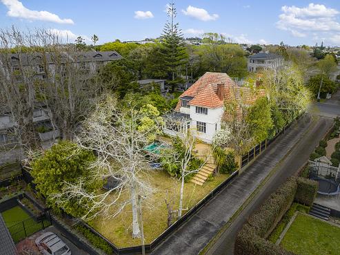 79 Ranfurly Road, Epsom