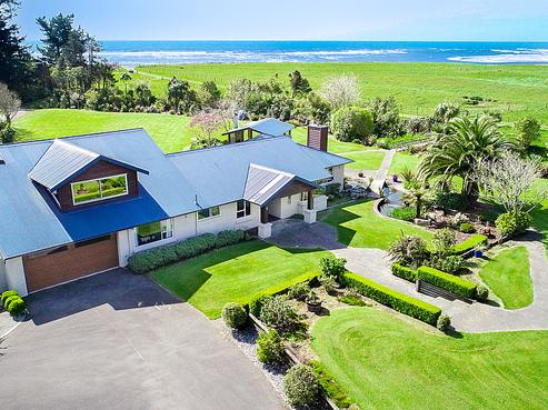 367 Utopia Road, Westport