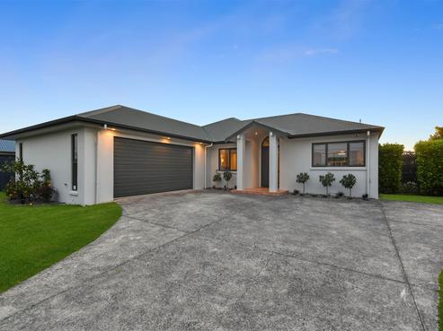73 Sandwich Road, Saint Andrews