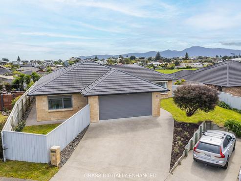 10 Beckett Lane, Raumati Beach