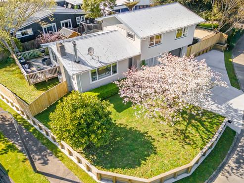 1 Riverlea Way, Totara Park