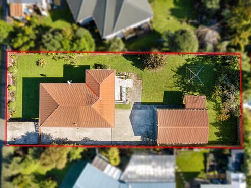 84 Atkinson Avenue, Otaki Beach