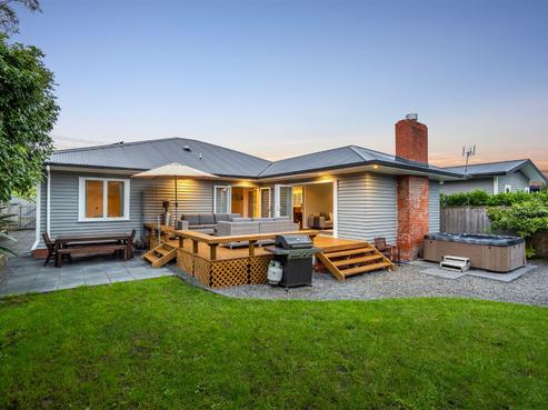 49 Eversleigh Road, Belmont