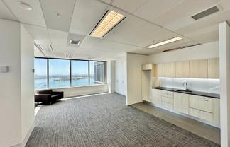 Vero Centre - Upper floor small suite