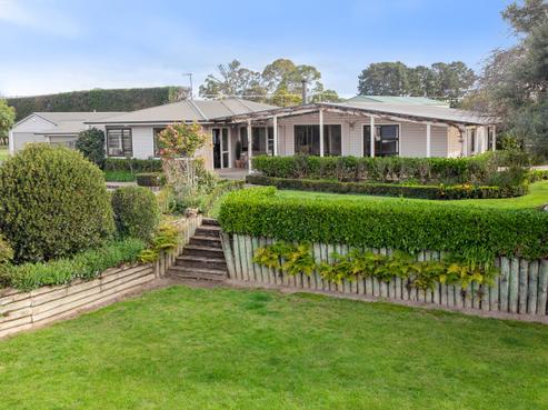 2060 State Highway 50, Fernhill