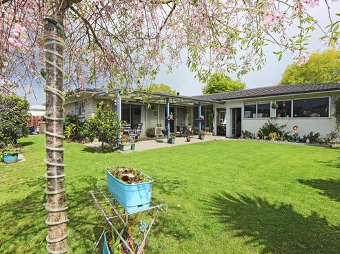 110 Flaxmere Avenue, Flaxmere