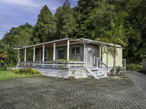 31 Whangarei Heads Road, Onerahi