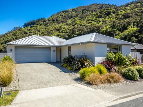 5 Olivine Terrace, The Brook