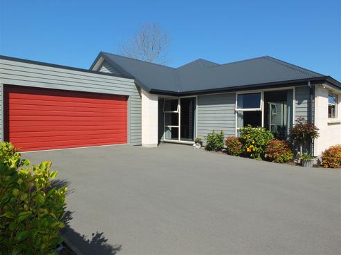 118A Wai-iti Road, West End