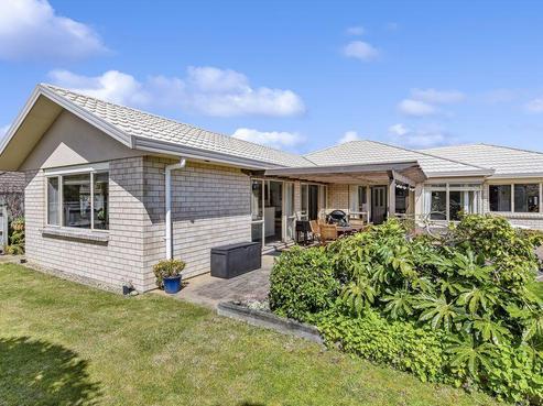 1 Monterosso Place, Paraparaumu Beach