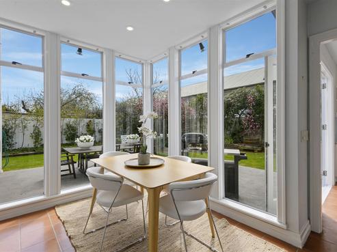 2/148 Memorial Avenue, Burnside