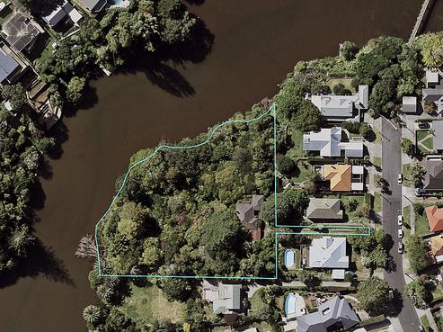 100 Waiatarua Road, Remuera