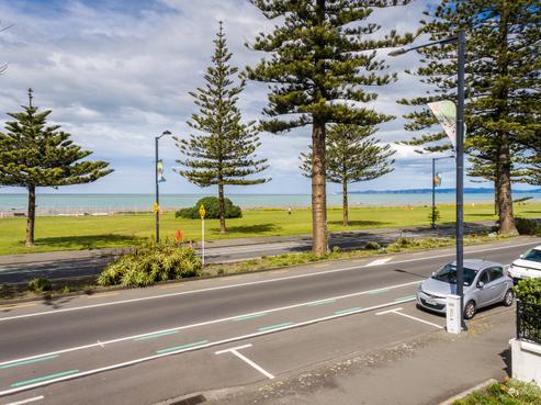511 Marine Parade, Napier South