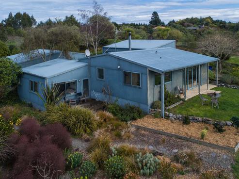 217 Westdale Road, Redwood Valley