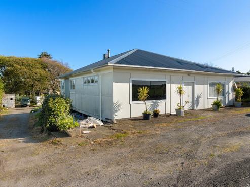 1779 Eltham Road, Manaia