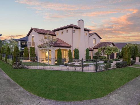 2 Lombardia Way, Karaka
