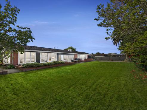 70 Wai-iti Crescent, Woburn