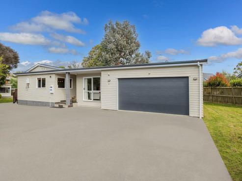 10 Phillip Parade, Forrest Hill