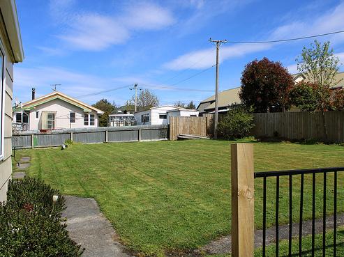 8A Armstrong Street, Balclutha