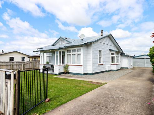 7 Livingstone Street, Dannevirke