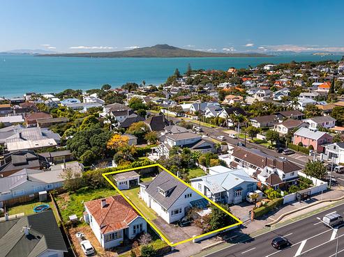 370 Lake Road, Takapuna