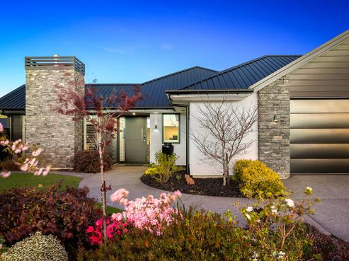 88 Grayshott Avenue, Casebrook