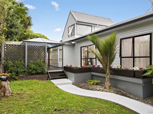 479B Beach Road, Murrays Bay