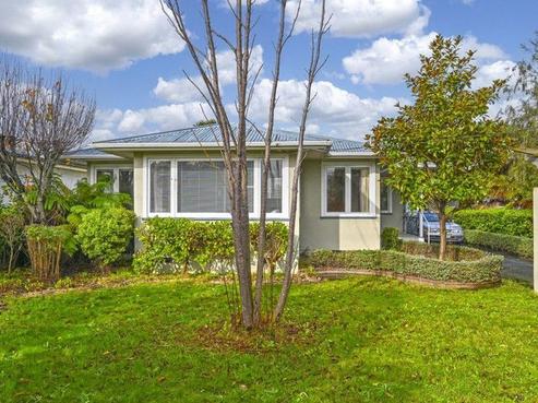 717 Pakowhai Road, Frimley