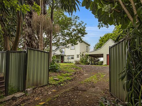 23 Station Road, Kamo