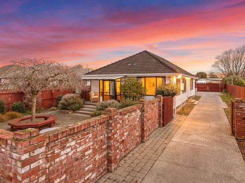 145 Harewood Road, Papanui