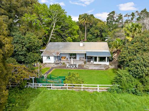2 Mullins Road, Ardmore