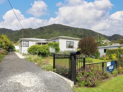 35 East Avenue, Te Aroha