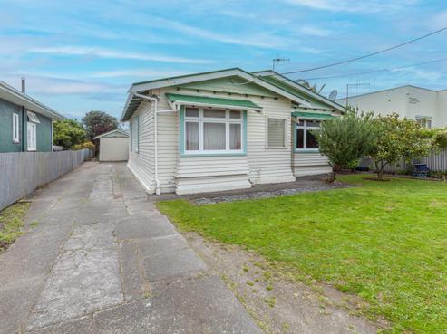 73 Meeanee Quay, Westshore