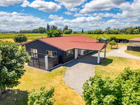 678 New Renwick Road, Fairhall