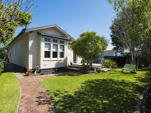 20 Andrew Street, Elgin