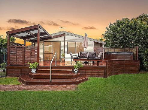 9 Destino Court, Conifer Grove