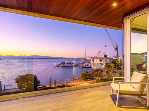 203/283 Wakefield Quay, Stepneyville