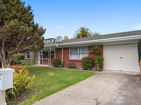 102 Springfield Road, Springfield