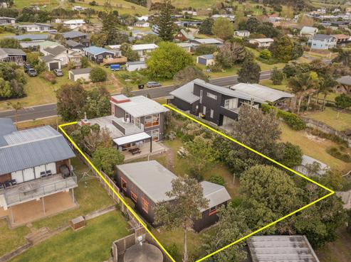 244 Tangiora Avenue, Whangapoua