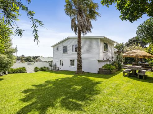 16 Walbrook Road, Manly